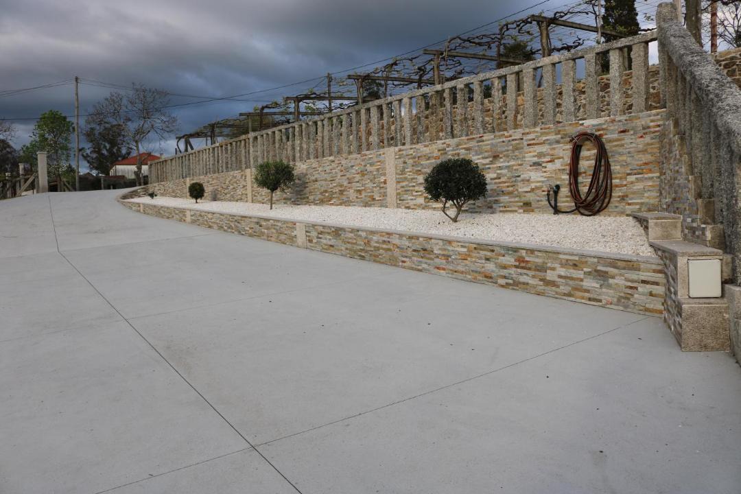 Photo of Others in Pontevea