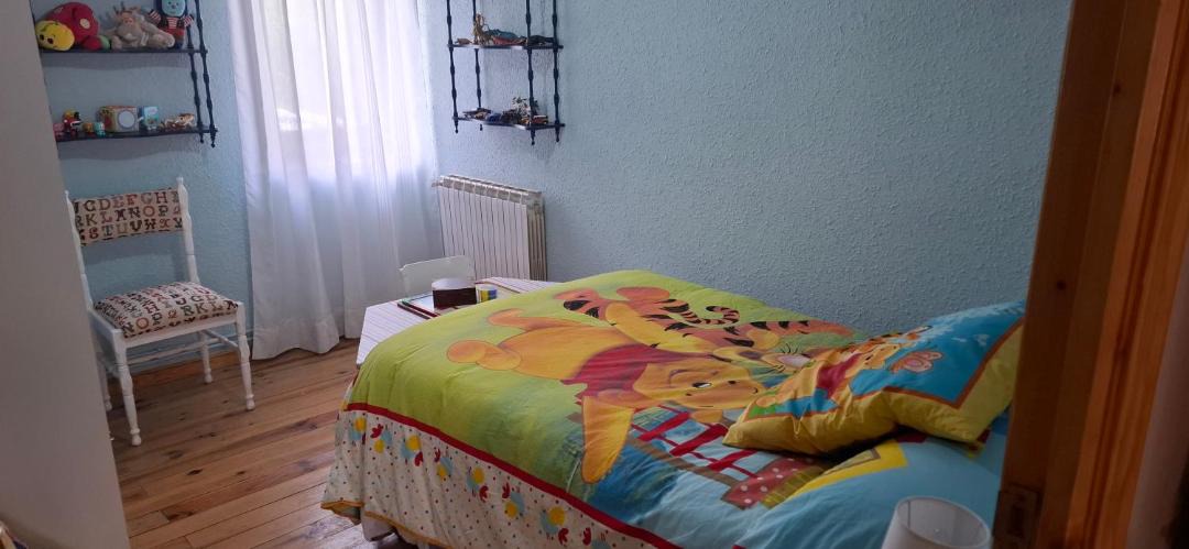 Photo of Bedroom in La Pola de Gordon