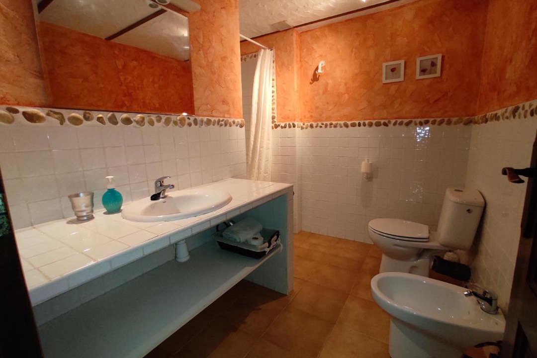 Photo of Bathroom in Huerta de Arriba