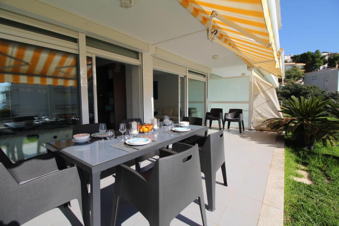Photo of Patio Balcony in Almadraba-Canyelles