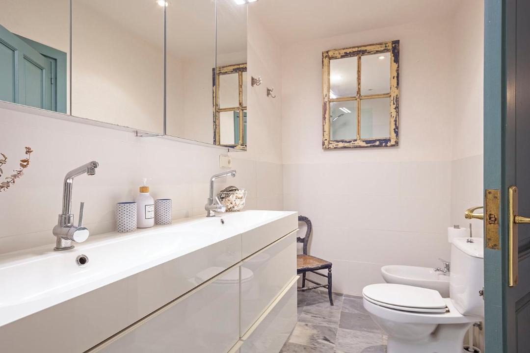 Photo of Bathroom in Peratallada