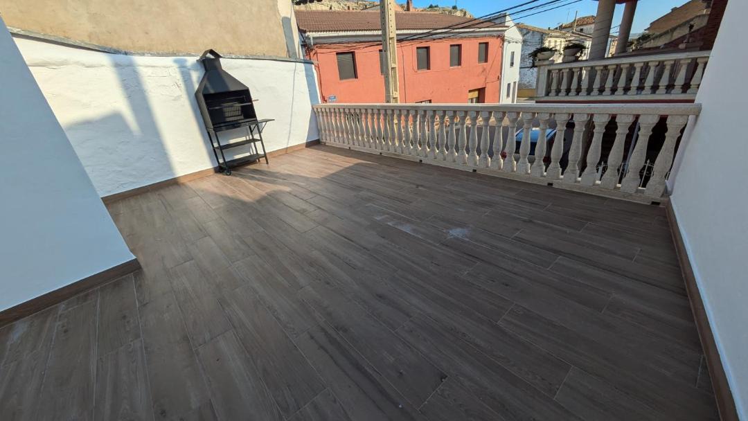 Photo of Patio Balcony in Arguedas