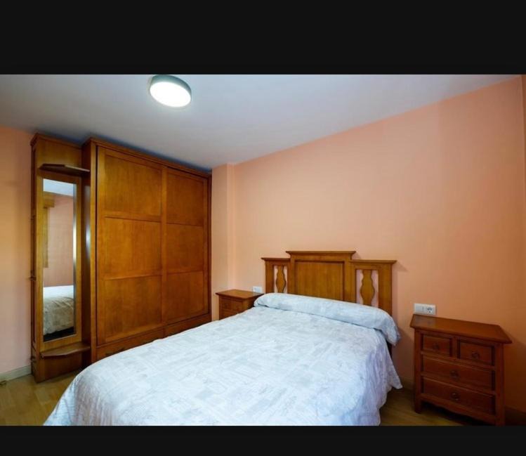 Photo of Bedroom in San Leonardo de Yague