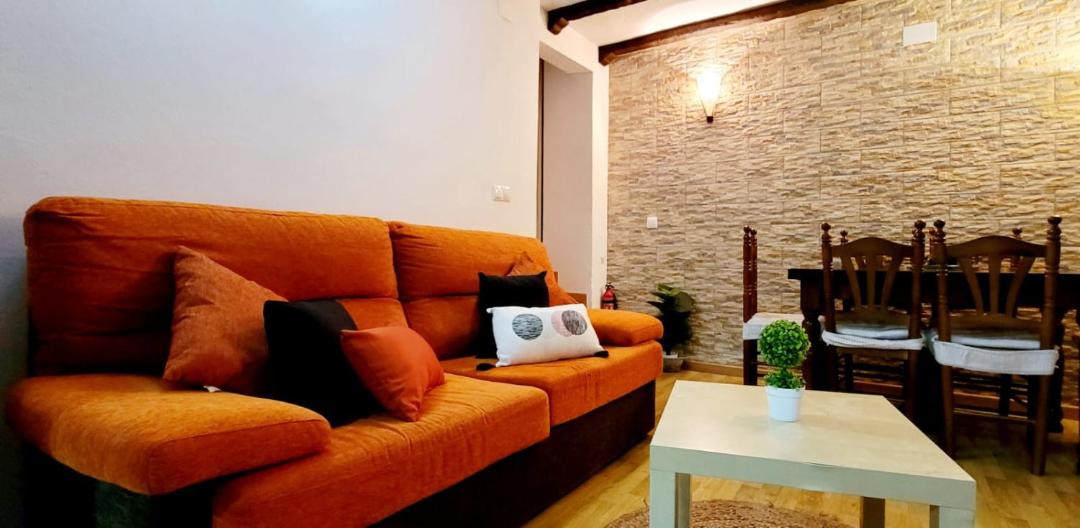 Photo of Livingroom in Benatae