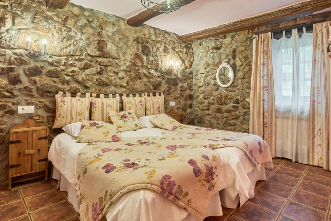 Photo of Bedroom in Robledo de la Guzpena