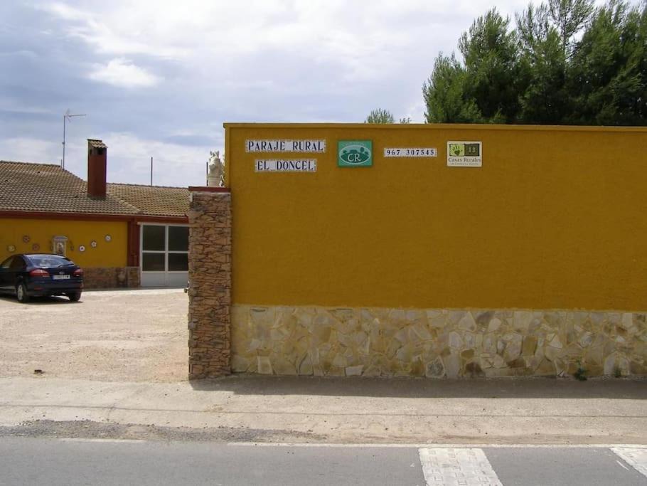 Photo of Others in Hellin
