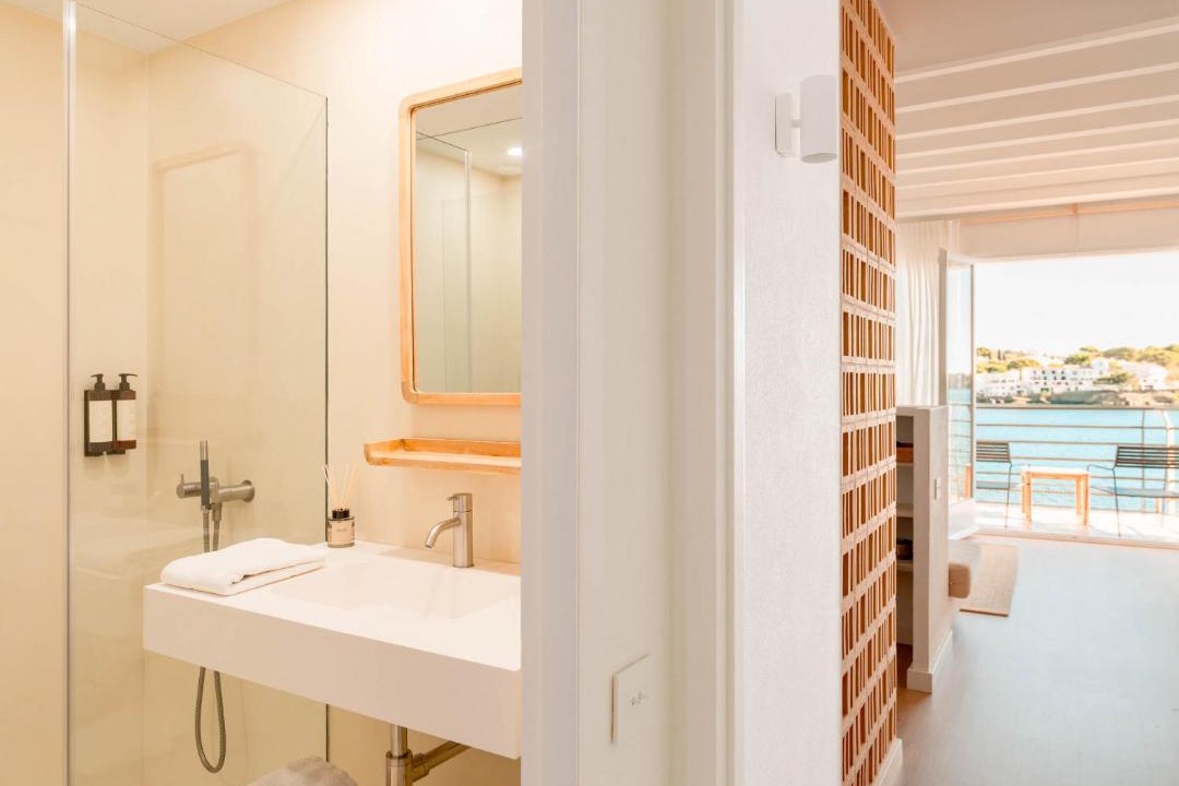 Photo of Bathroom in Cadaques
