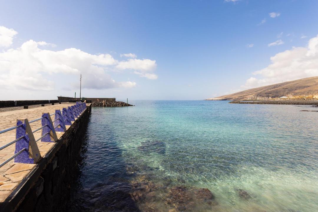 Photo of Others in Puerto de Guimar