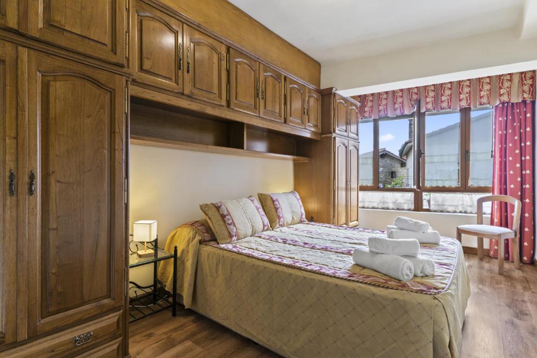 Photo of Bedroom in Udias