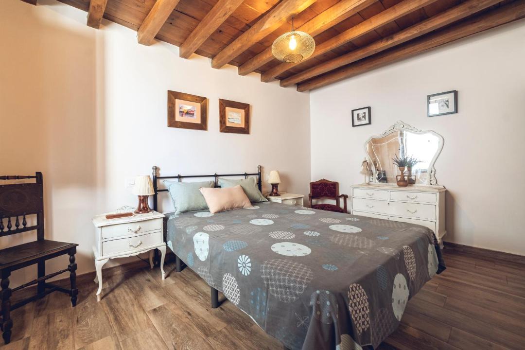 Photo of Bedroom in Villanueva De La Vera