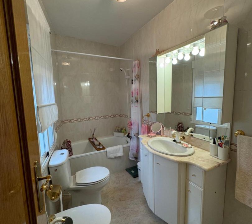 Photo of Bathroom in Espinosa de Henares