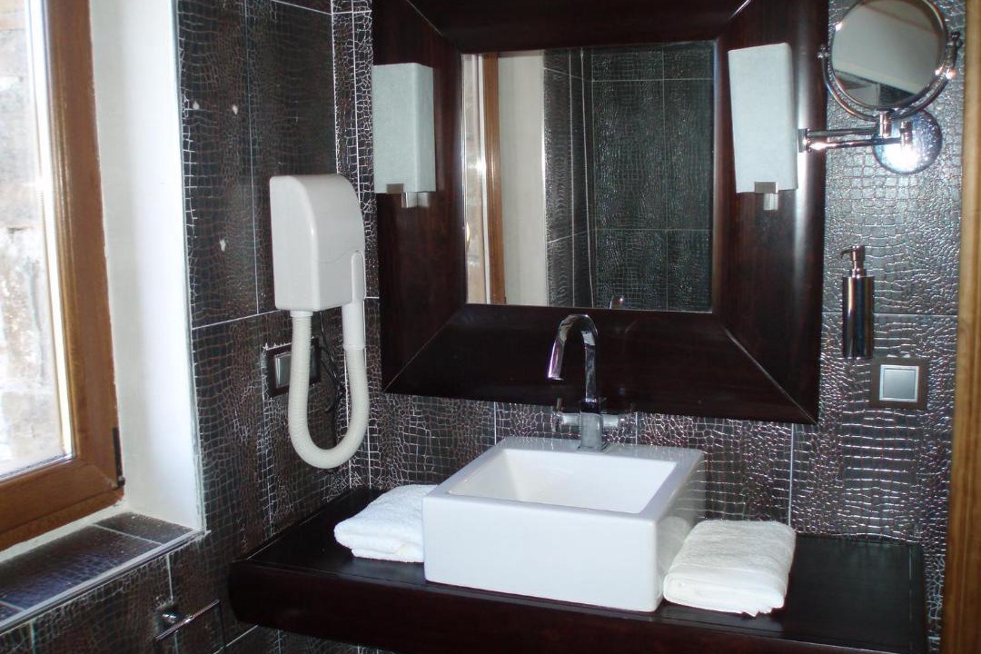 Photo of Bathroom in Bretun