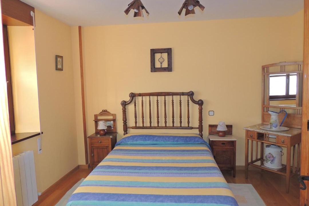 Photo of Bedroom in Tarilonte de la Pena