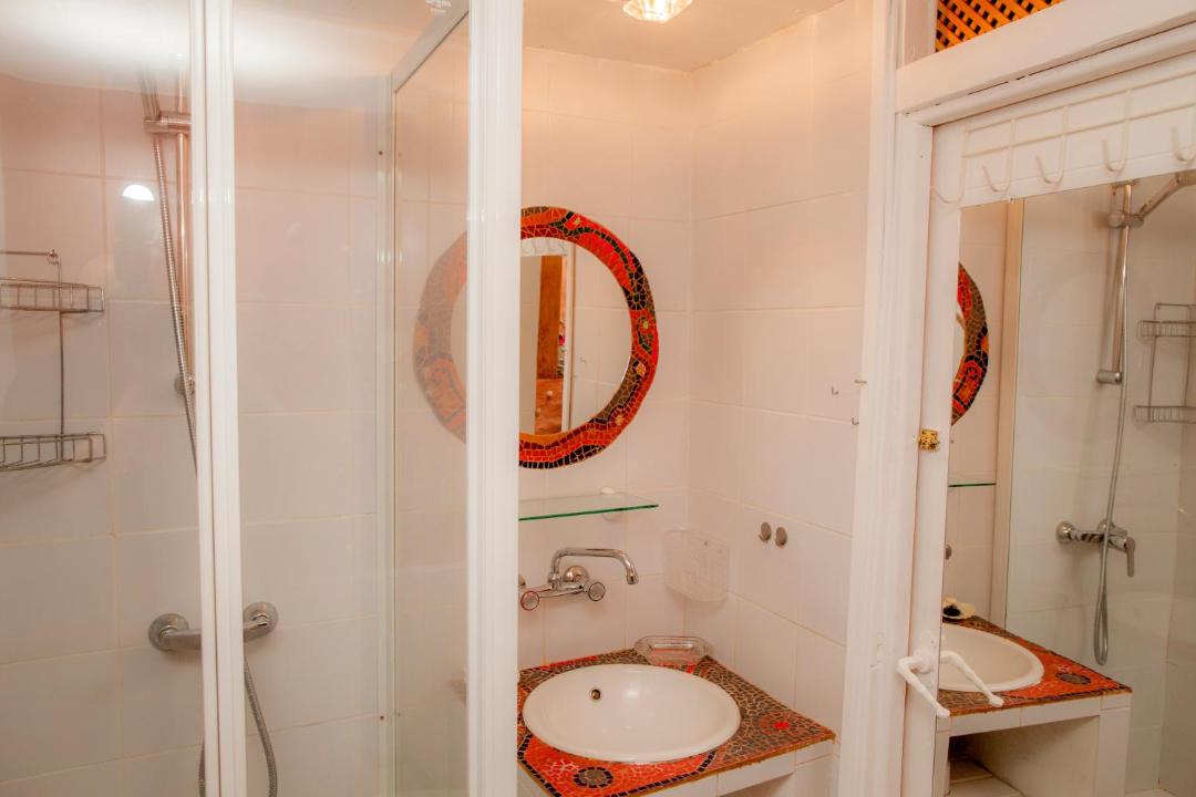 Photo of Bathroom in Pradorrey