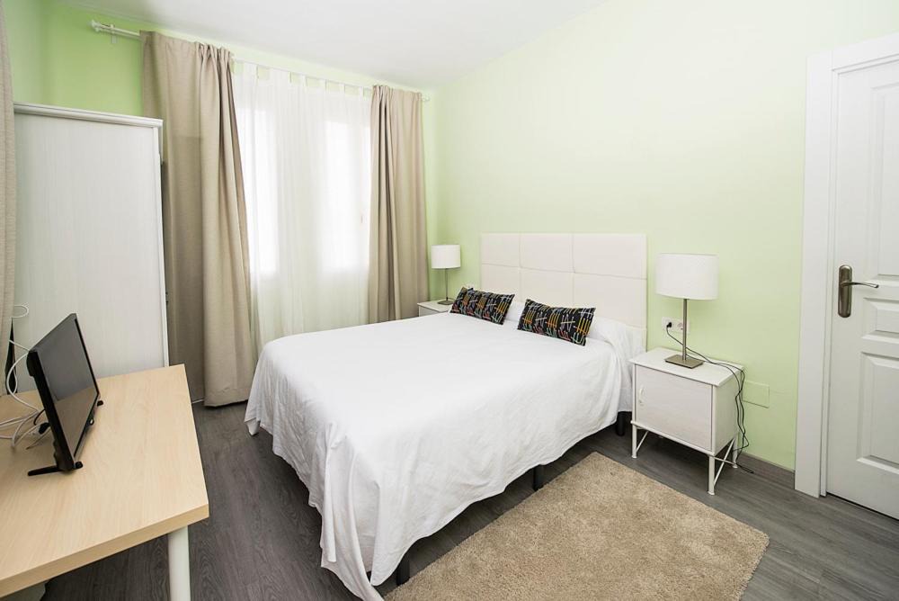 Photo of Bedroom in Tirgo