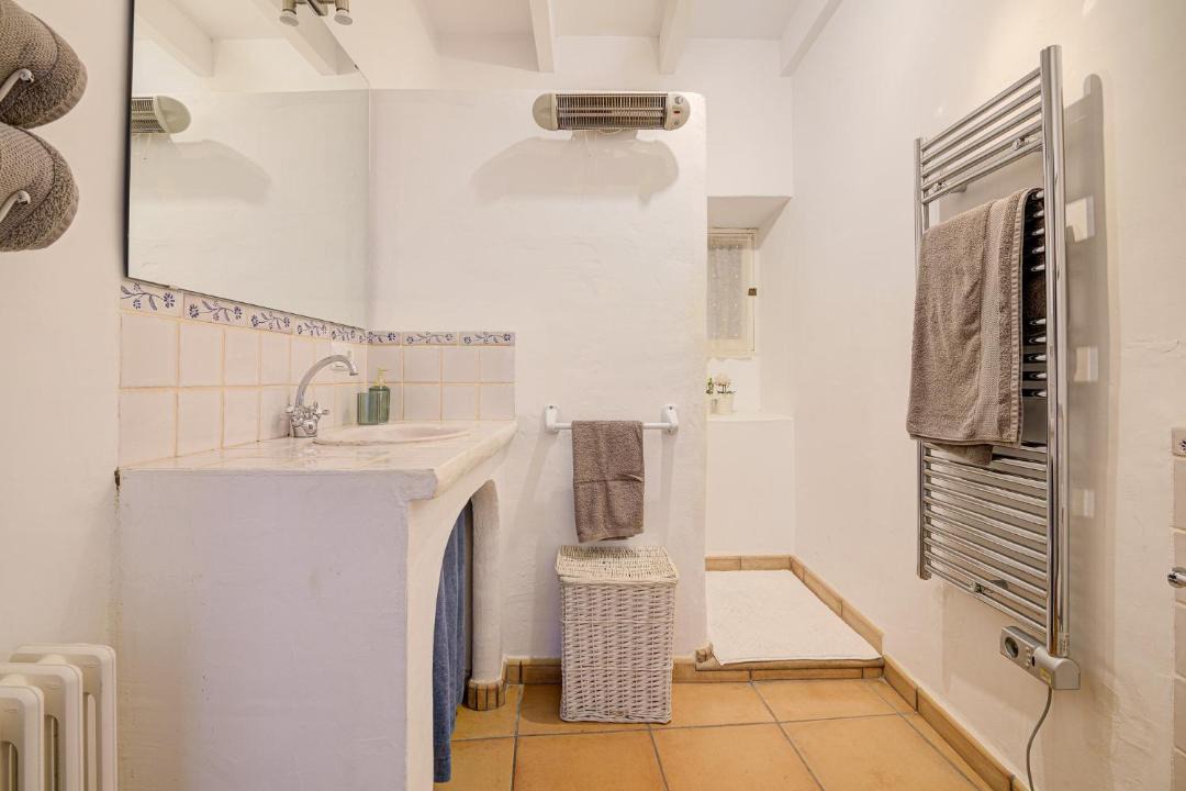 Photo of Bathroom in Biniaraix