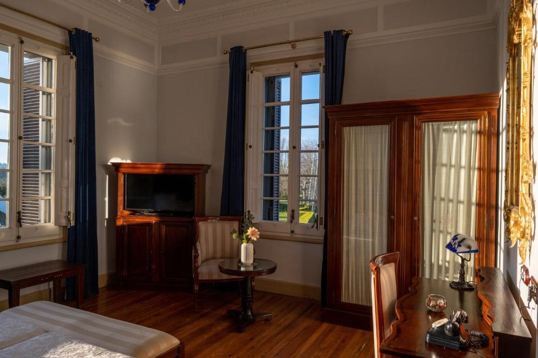 Photo of Bedroom in Naron