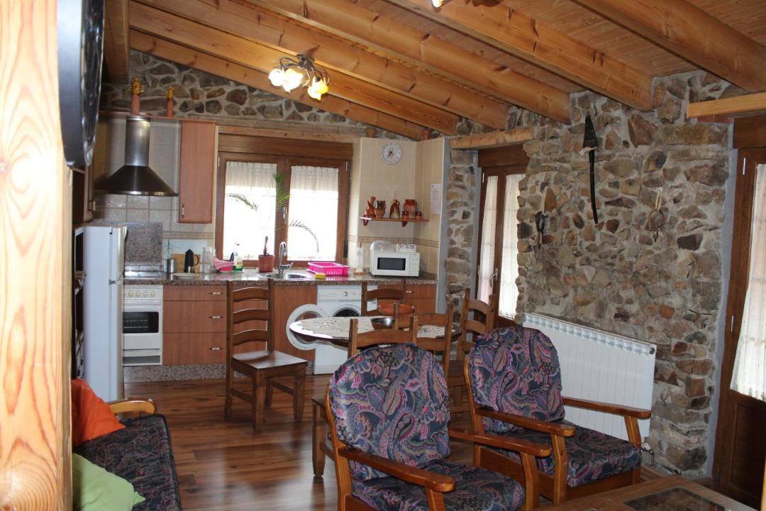 Photo of Kitchen in Brugos de Fenar