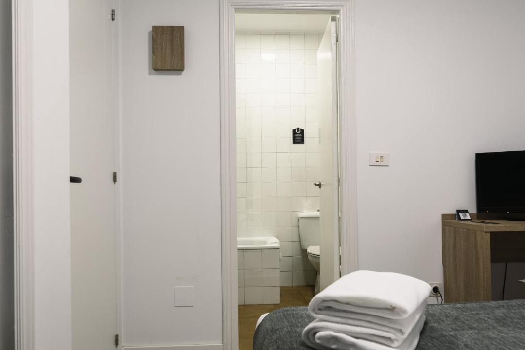 Photo of Bathroom in Naron