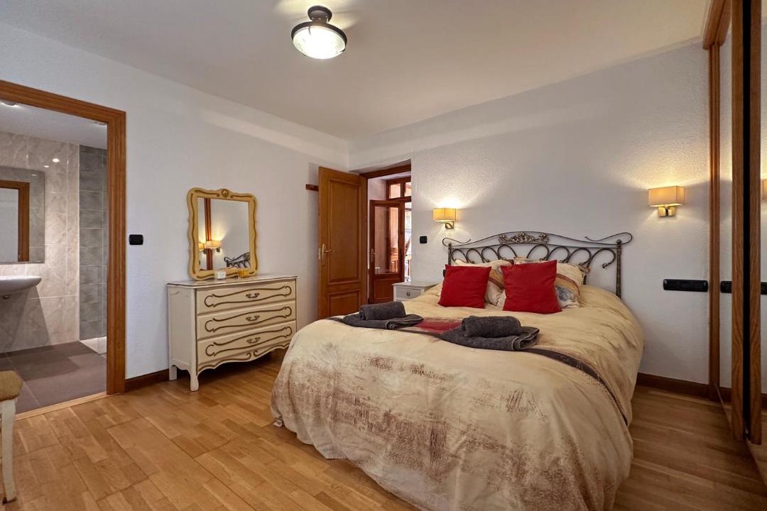 Photo of Bedroom in Tera