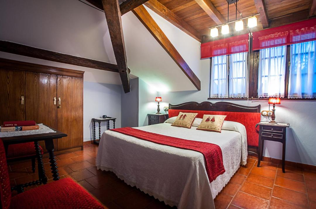 Photo of Bedroom in Santianes de Ola