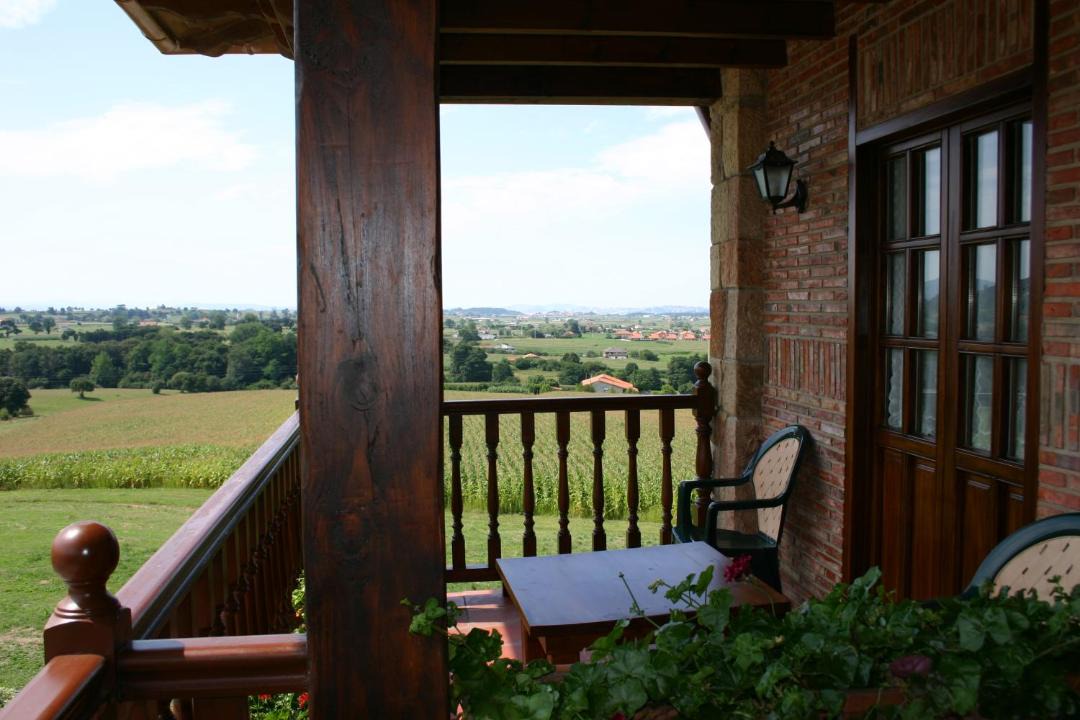 Photo of Patio Balcony in Galizano