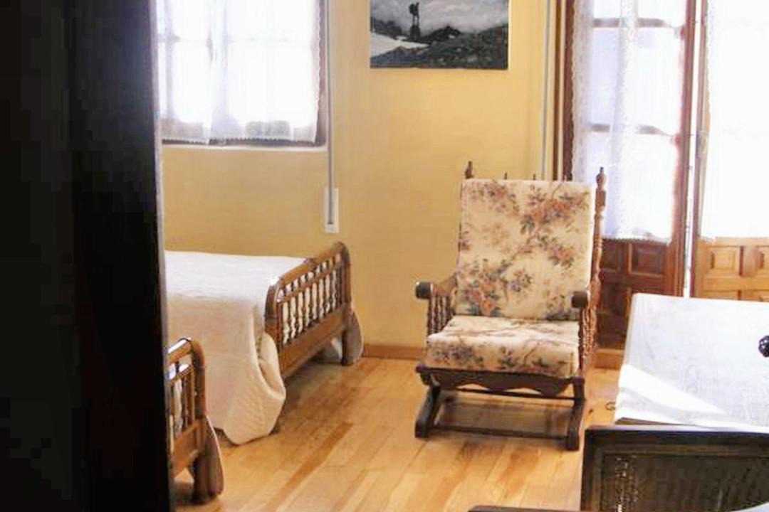 Photo of Bedroom in Banos de Valdearados
