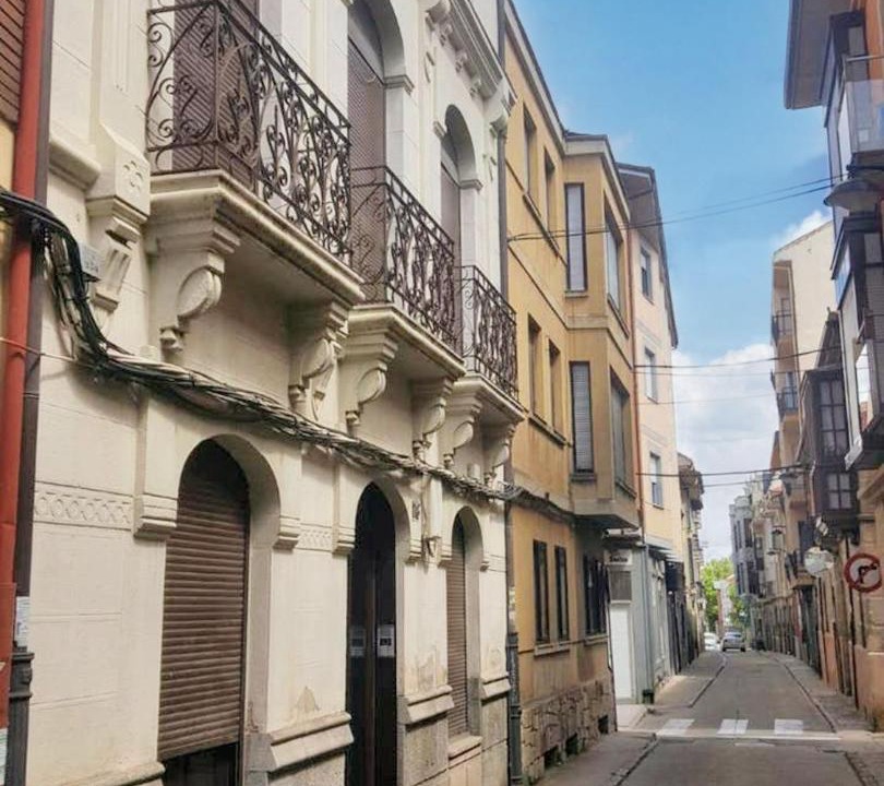 Photo of Buildings in Astorga