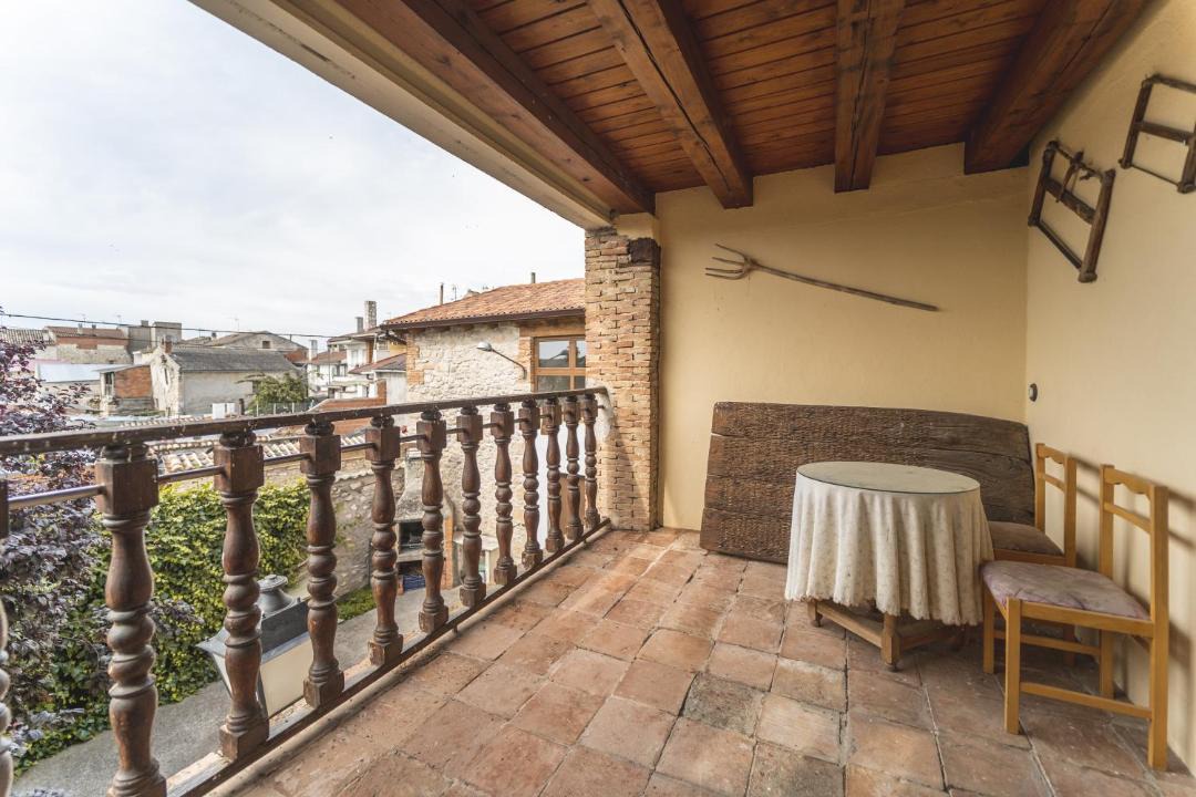 Photo of Patio Balcony in Canalejas de Penafiel