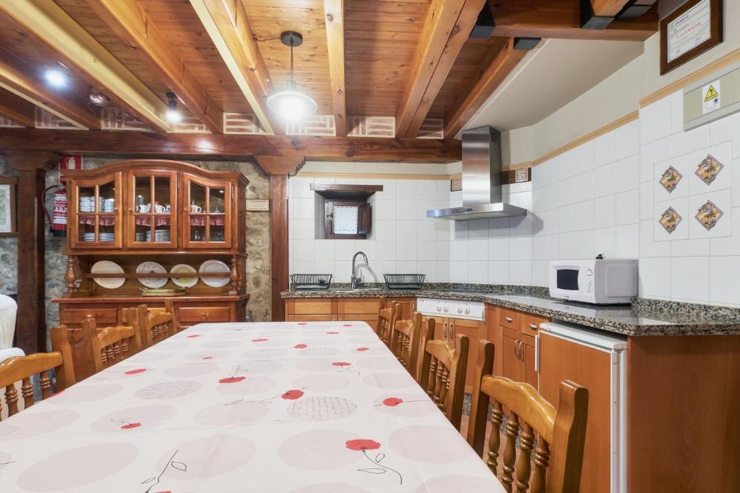 Photo of Kitchen in Santa Maria de Valdeon