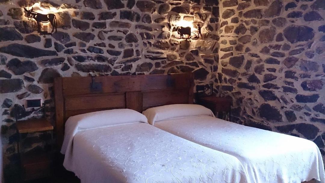 Photo of Bedroom in Barbadillo del Pez