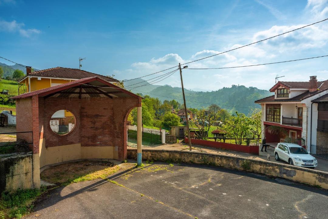Photo of Others in Pilona