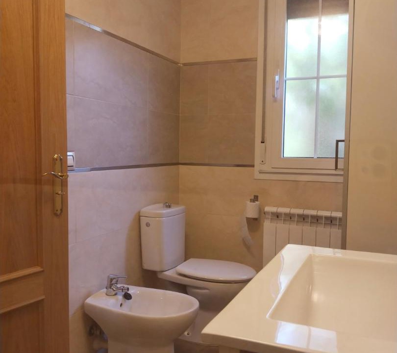 Photo of Bathroom in Oyon