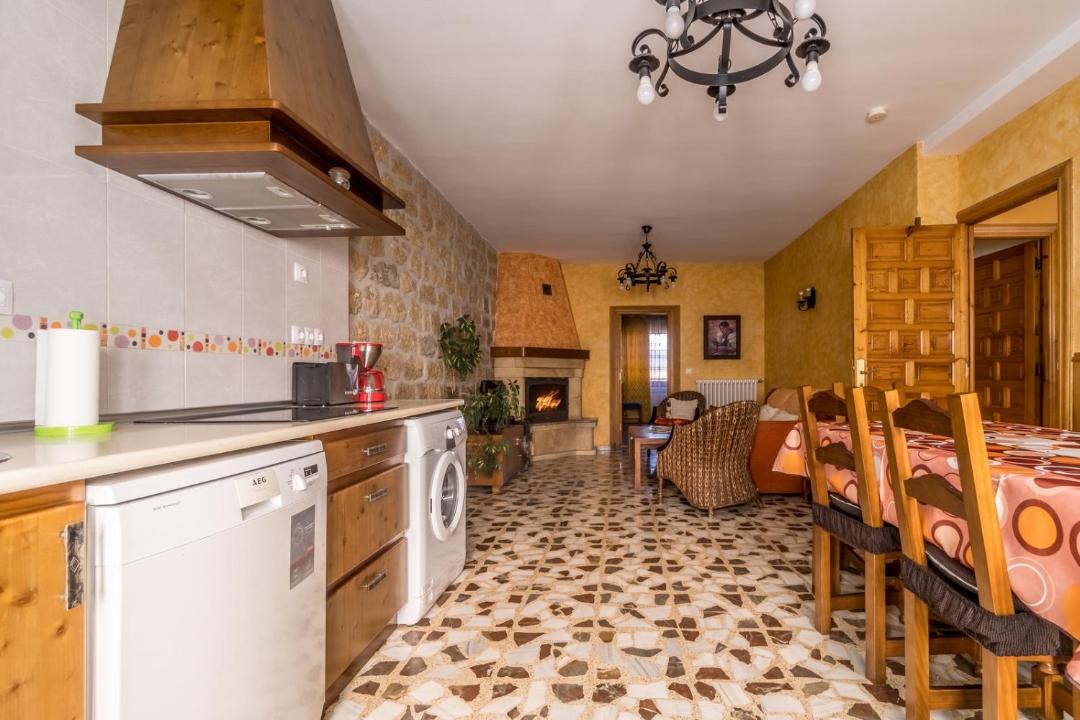 Photo of Kitchen in Canicosa de la Sierra