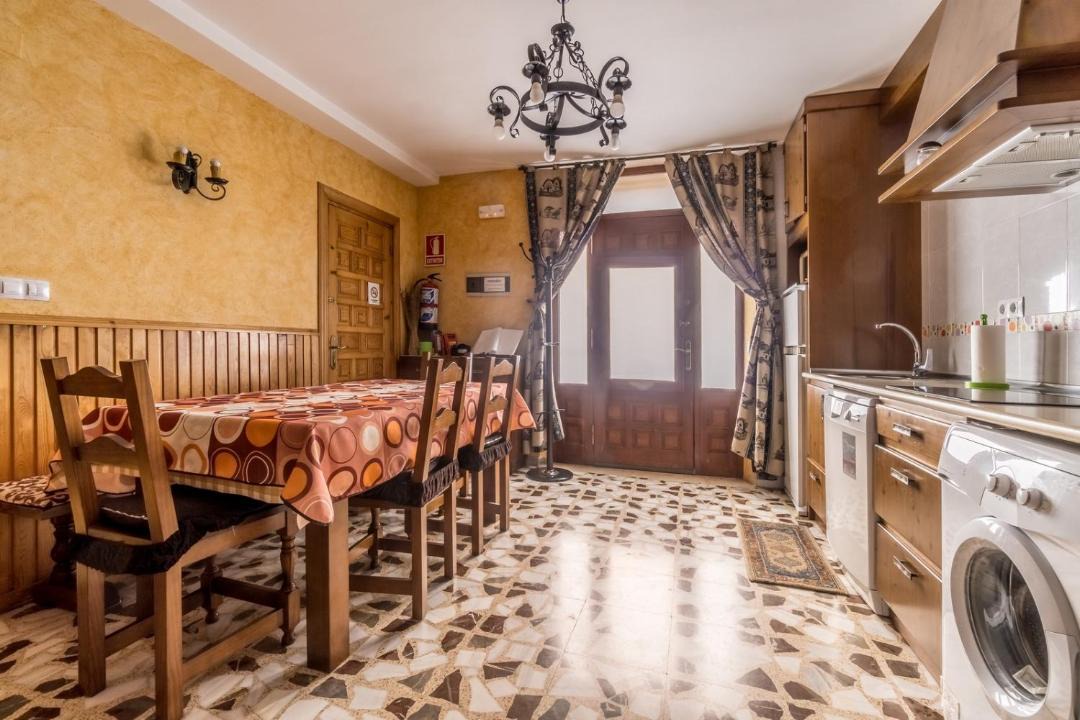 Photo of Kitchen in Canicosa de la Sierra