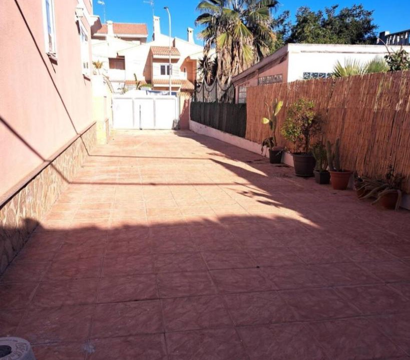 Photo of Others in Calabardina