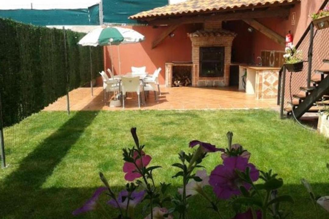 Photo of Others in Vadillo