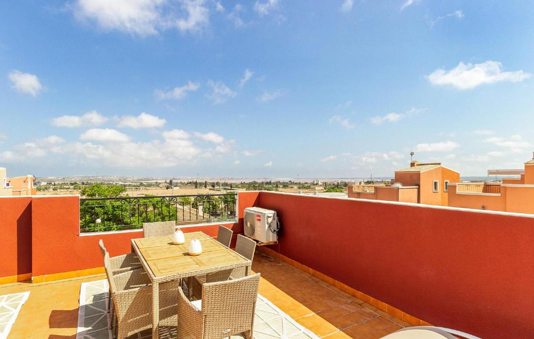 Photo of Patio Balcony in Los Montesinos