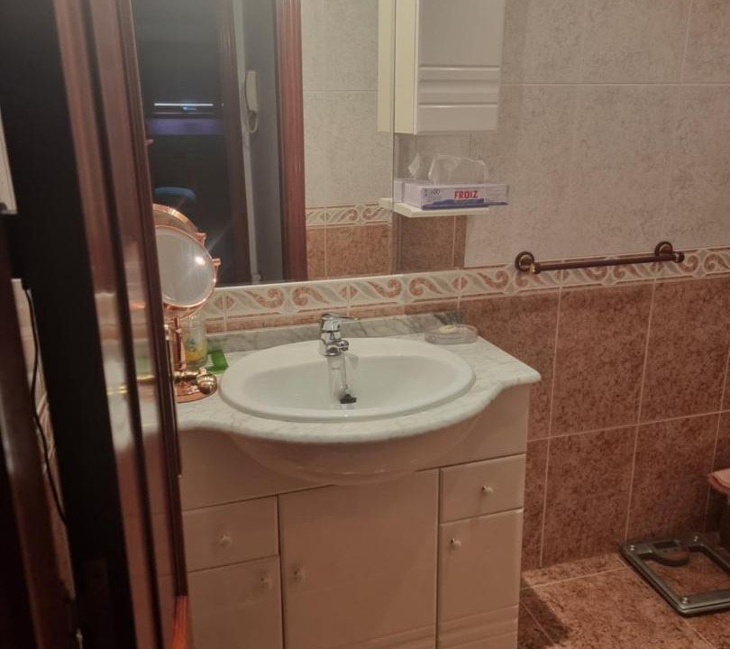 Photo of Bathroom in Naron