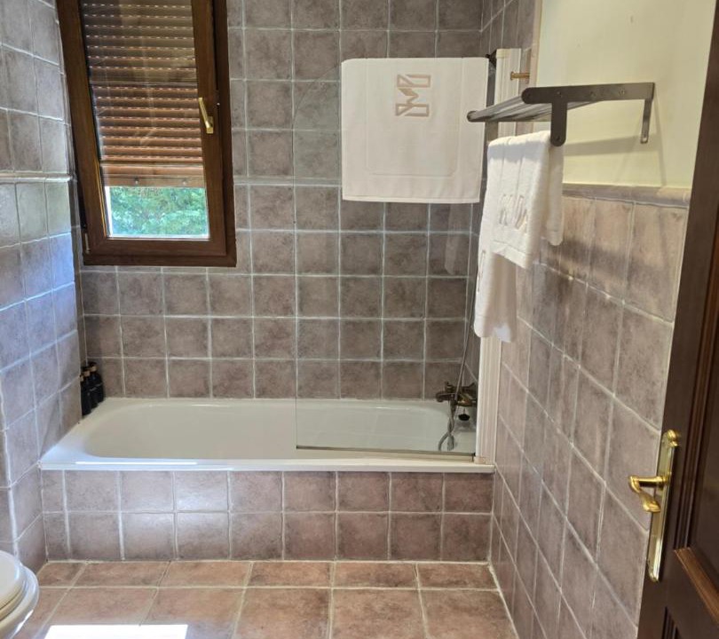 Photo of Bathroom in Aller