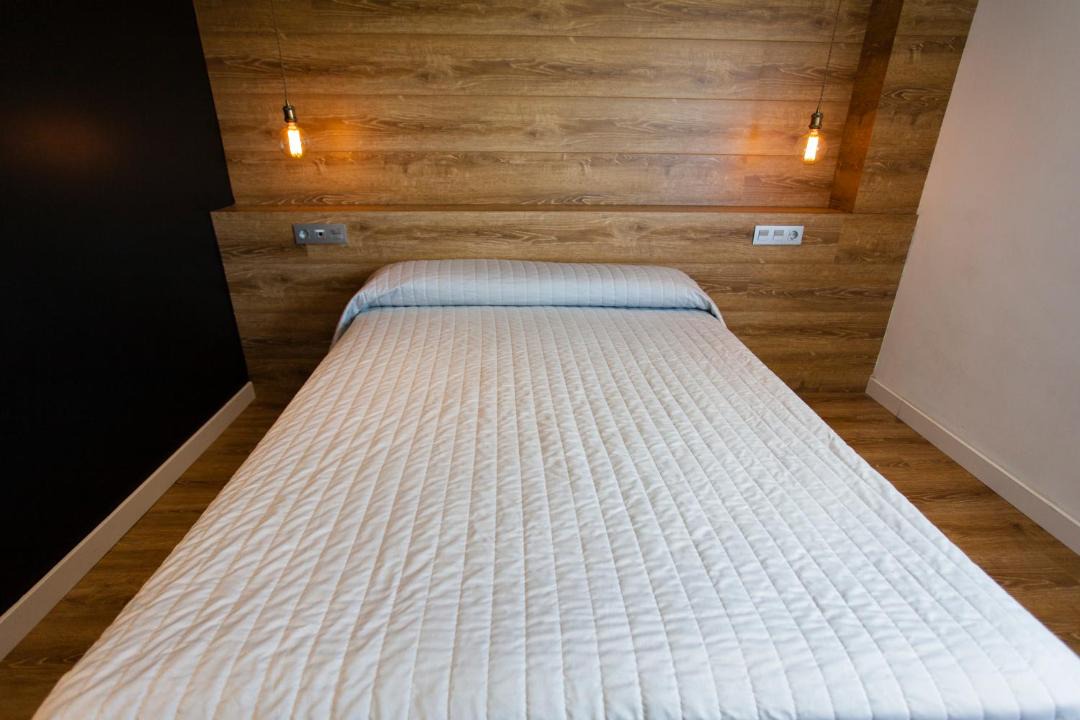 Photo of Bedroom in Mula