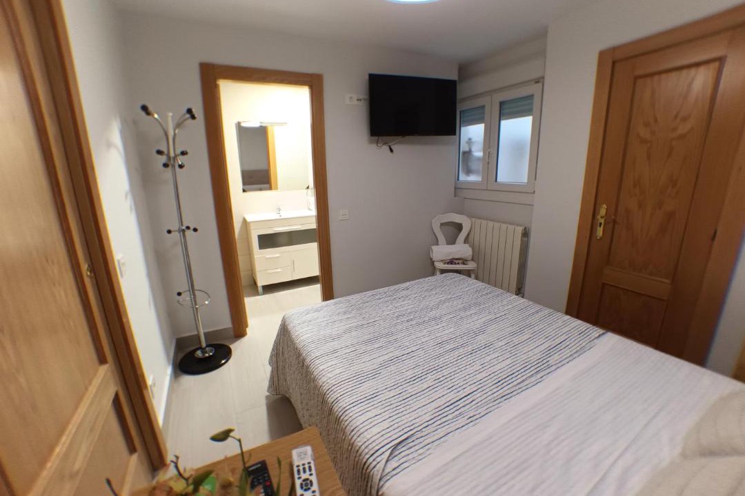 Photo of Bedroom in Logrono City Centre