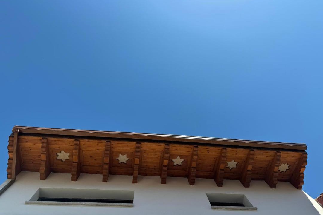 Photo of Buildings in Navaluenga