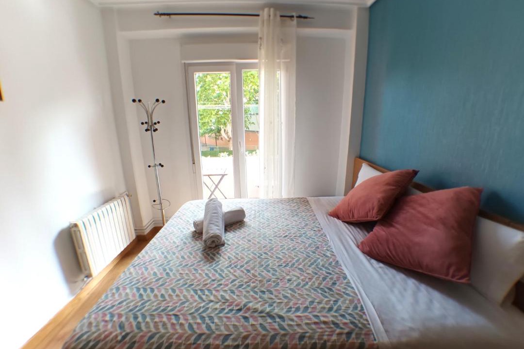 Photo of Bedroom in Logrono City Centre