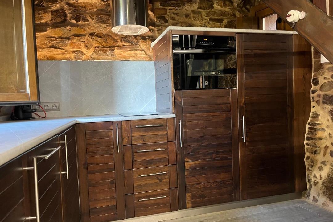 Photo of Kitchen in Riego de Ambros
