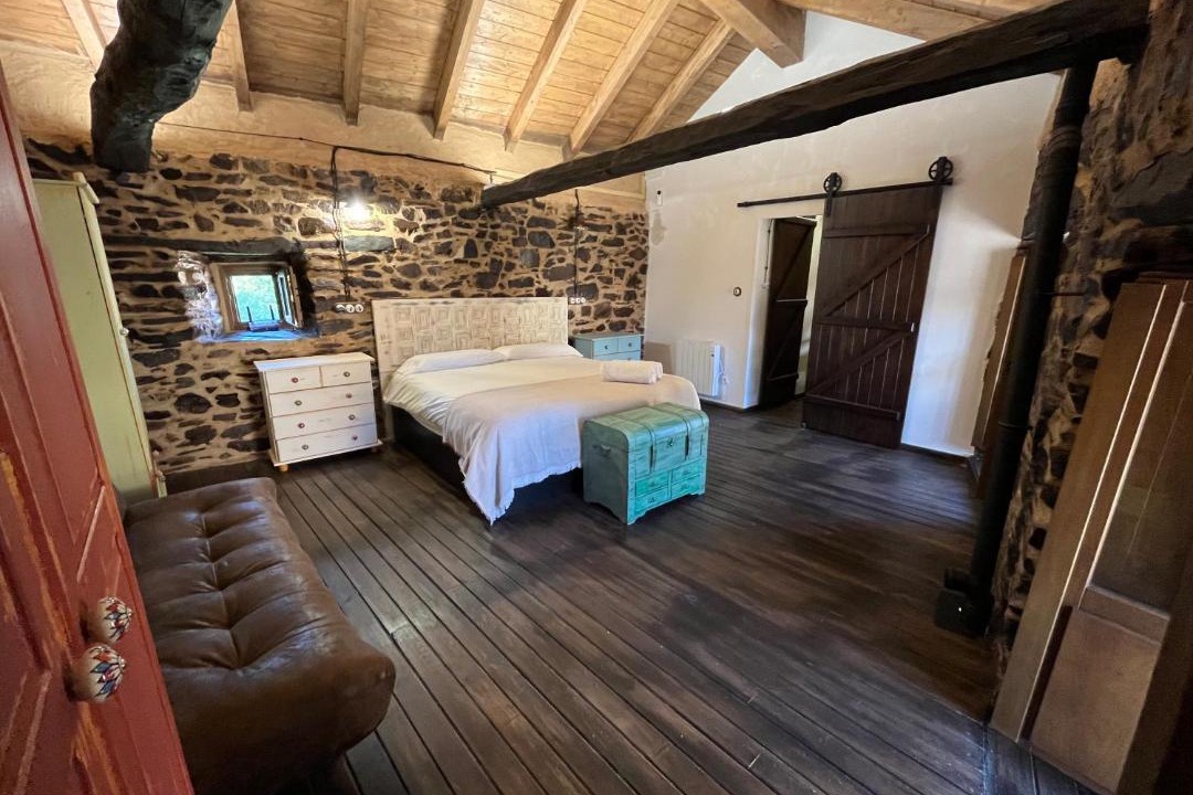 Photo of Bedroom in Riego de Ambros