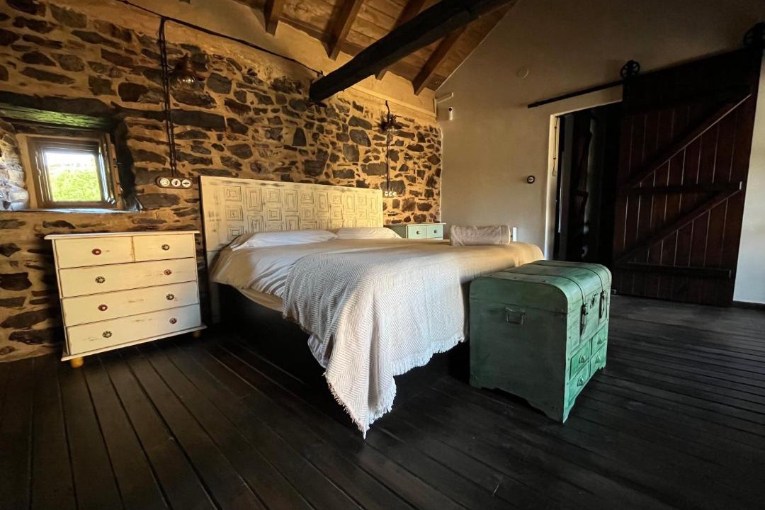 Photo of Bedroom in Riego de Ambros