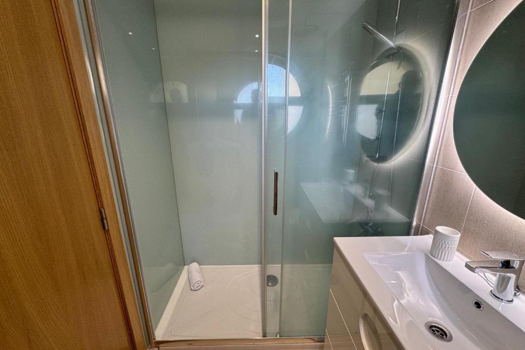 Photo of Bathroom in Ares