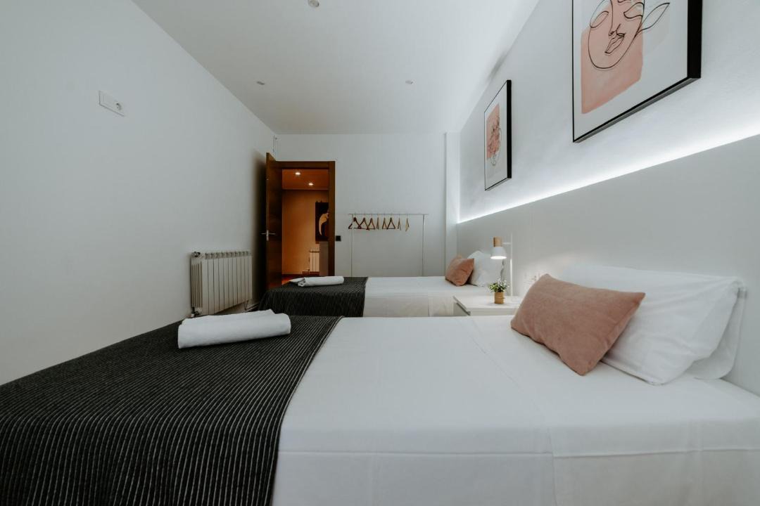 Photo of Bedroom in Logrono City Centre