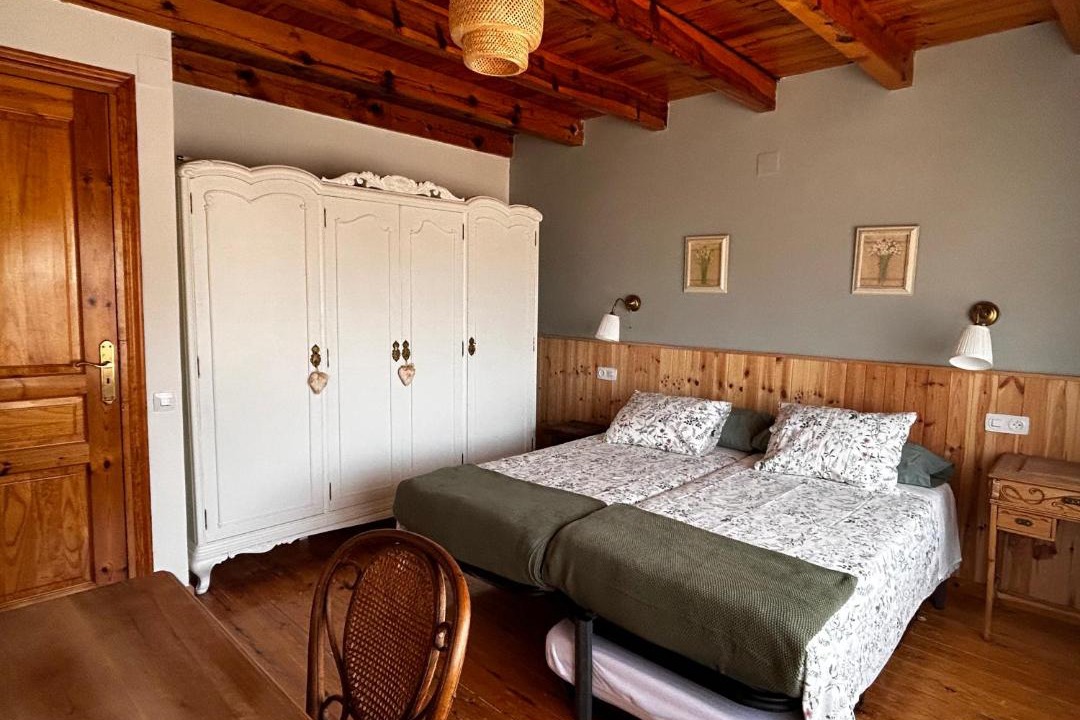 Photo of Bedroom in Cires